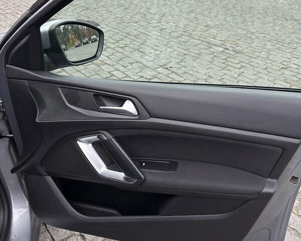 Сірий Пежо 308, об'ємом двигуна 1.56 л та пробігом 251 тис. км за 9300 $, фото 14 на Automoto.ua