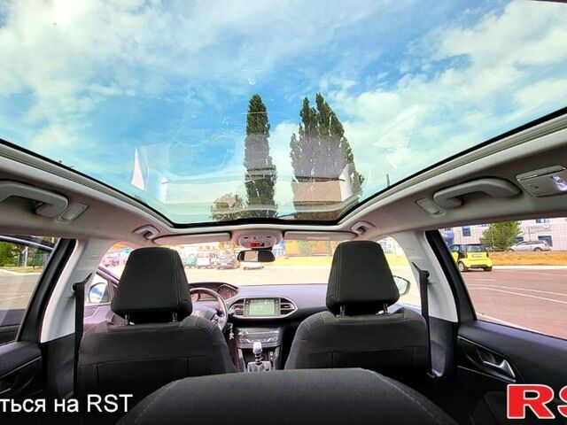Серый Пежо 308, объемом двигателя 1.6 л и пробегом 284 тыс. км за 9500 $, фото 5 на Automoto.ua