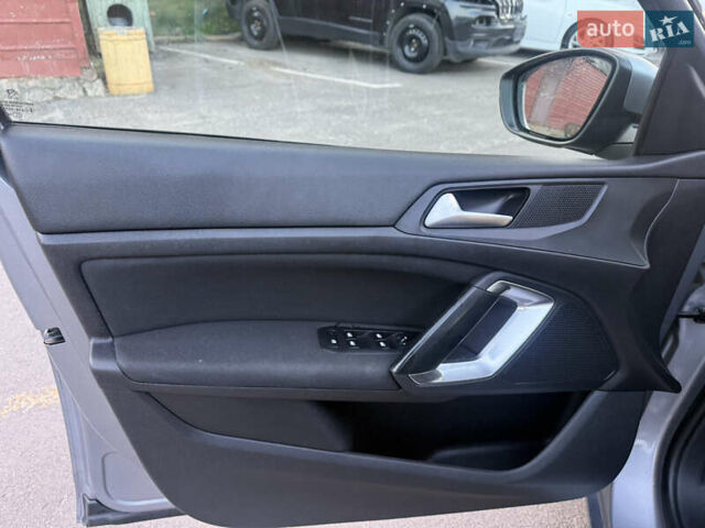 Сірий Пежо 308, об'ємом двигуна 1.6 л та пробігом 225 тис. км за 7499 $, фото 15 на Automoto.ua