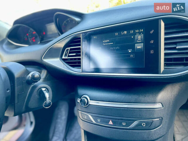 Серый Пежо 308, объемом двигателя 1.56 л и пробегом 217 тыс. км за 6899 $, фото 26 на Automoto.ua