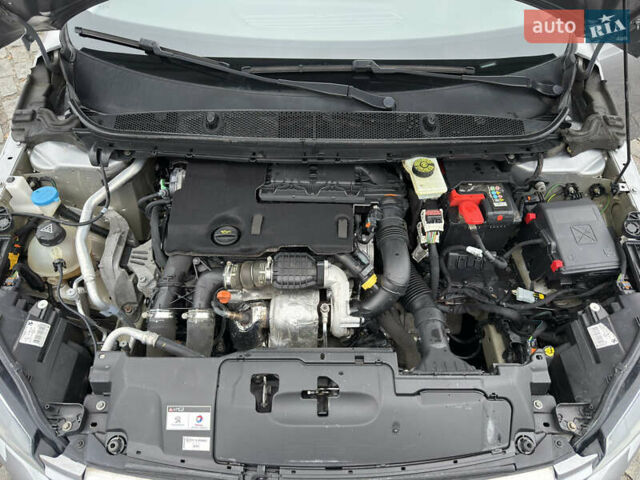 Сірий Пежо 308, об'ємом двигуна 1.56 л та пробігом 251 тис. км за 9300 $, фото 28 на Automoto.ua