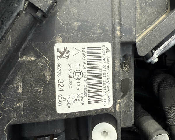 Серый Пежо 308, объемом двигателя 2 л и пробегом 182 тыс. км за 12999 $, фото 42 на Automoto.ua