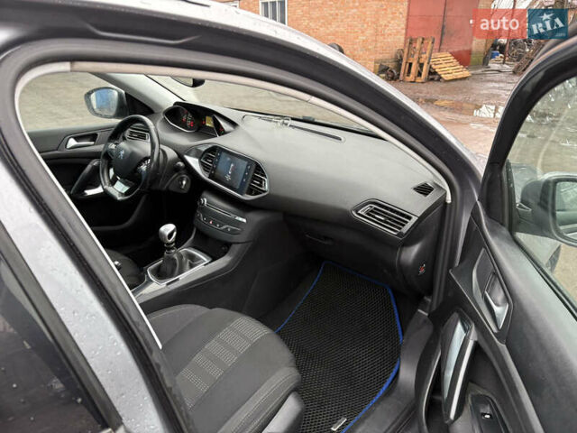 Сірий Пежо 308, об'ємом двигуна 1.56 л та пробігом 200 тис. км за 8700 $, фото 14 на Automoto.ua