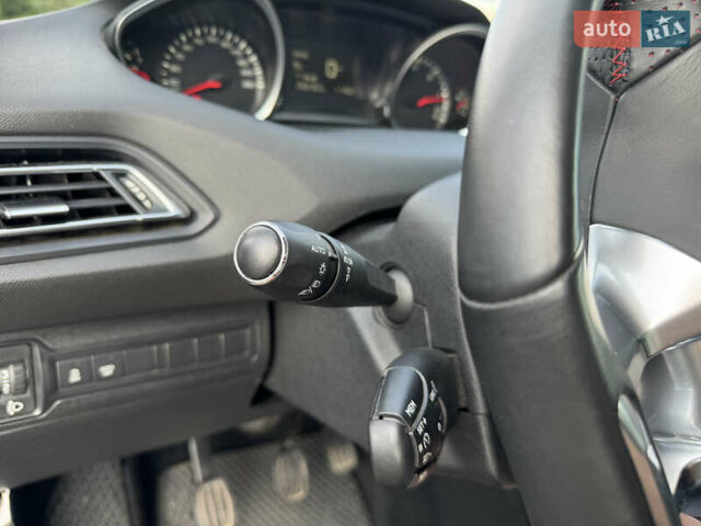 Сірий Пежо 308, об'ємом двигуна 1.6 л та пробігом 270 тис. км за 9800 $, фото 21 на Automoto.ua