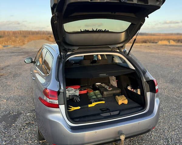 Сірий Пежо 308, об'ємом двигуна 1.6 л та пробігом 279 тис. км за 9500 $, фото 15 на Automoto.ua