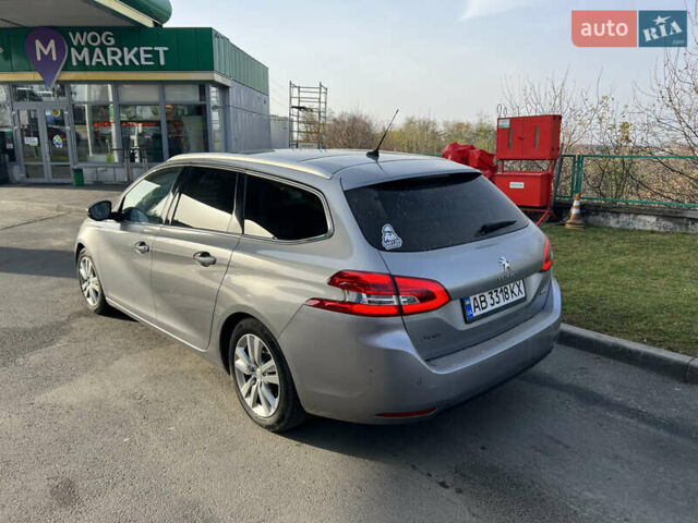 Серый Пежо 308, объемом двигателя 1.56 л и пробегом 250 тыс. км за 8900 $, фото 3 на Automoto.ua
