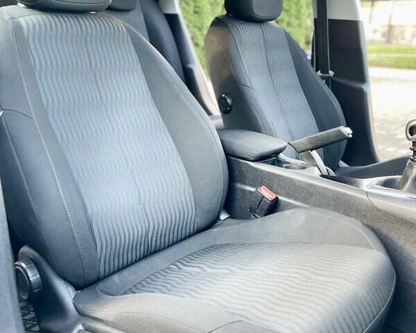 Серый Пежо 308, объемом двигателя 1.56 л и пробегом 217 тыс. км за 6899 $, фото 29 на Automoto.ua