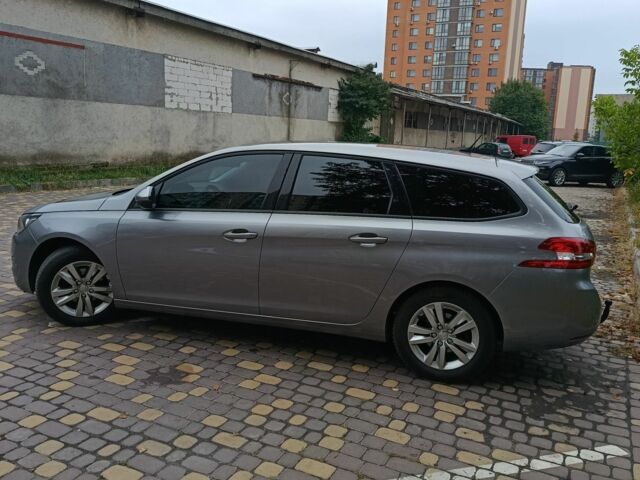 Серый Пежо 308, объемом двигателя 1.6 л и пробегом 245 тыс. км за 8800 $, фото 3 на Automoto.ua