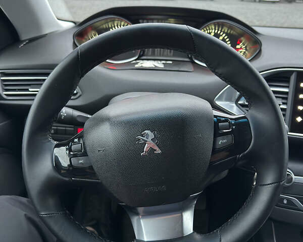 Сірий Пежо 308, об'ємом двигуна 1.56 л та пробігом 251 тис. км за 9300 $, фото 22 на Automoto.ua