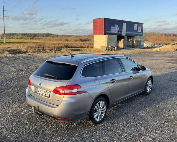 Сірий Пежо 308, об'ємом двигуна 1.6 л та пробігом 279 тис. км за 9500 $, фото 5 на Automoto.ua