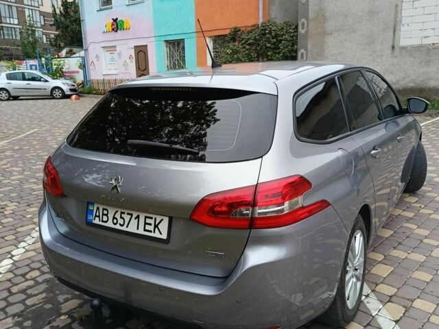 Серый Пежо 308, объемом двигателя 1.6 л и пробегом 245 тыс. км за 8800 $, фото 4 на Automoto.ua