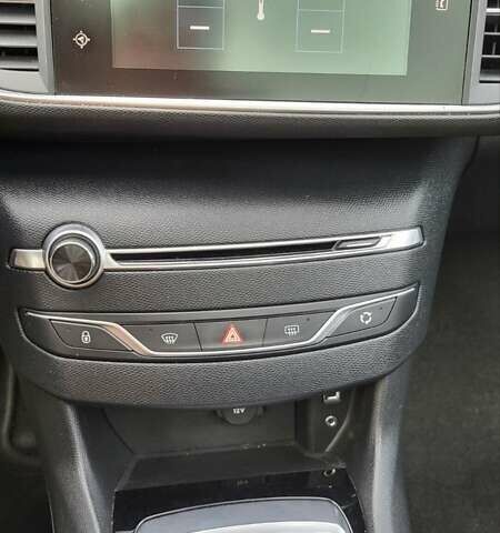 Сірий Пежо 308, об'ємом двигуна 1.6 л та пробігом 284 тис. км за 9300 $, фото 4 на Automoto.ua