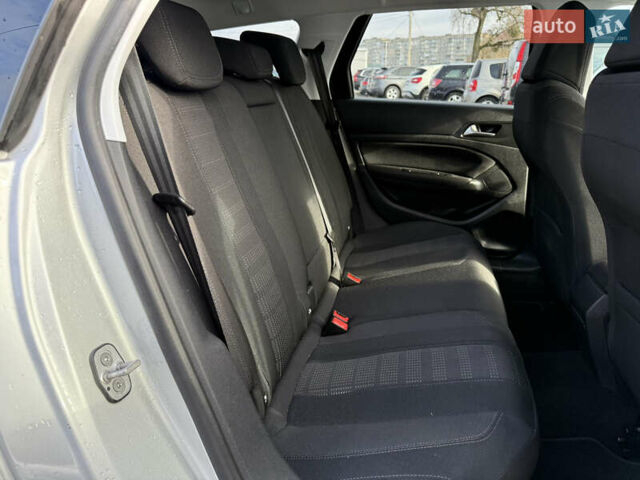 Серый Пежо 308, объемом двигателя 2 л и пробегом 182 тыс. км за 12999 $, фото 29 на Automoto.ua