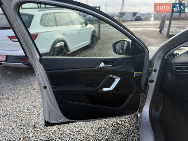 Серый Пежо 308, объемом двигателя 2 л и пробегом 182 тыс. км за 12999 $, фото 13 на Automoto.ua