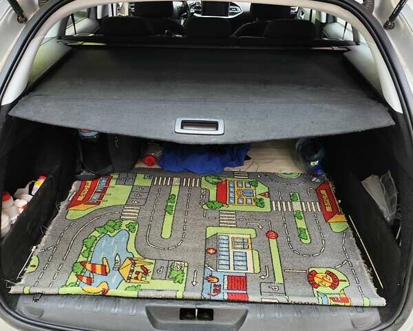 Сірий Пежо 308, об'ємом двигуна 1.56 л та пробігом 153 тис. км за 9300 $, фото 9 на Automoto.ua