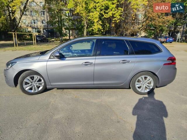 Сірий Пежо 308, об'ємом двигуна 1.56 л та пробігом 211 тис. км за 9300 $, фото 6 на Automoto.ua