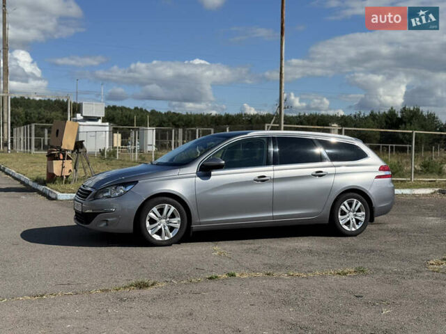 Серый Пежо 308, объемом двигателя 1.6 л и пробегом 276 тыс. км за 9500 $, фото 3 на Automoto.ua