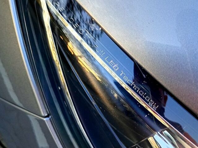 Сірий Пежо 308, об'ємом двигуна 2 л та пробігом 186 тис. км за 13500 $, фото 3 на Automoto.ua