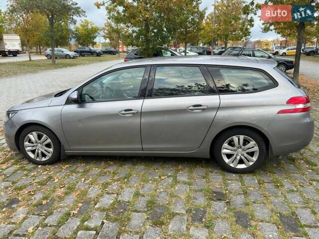 Серый Пежо 308, объемом двигателя 1.56 л и пробегом 214 тыс. км за 10500 $, фото 1 на Automoto.ua