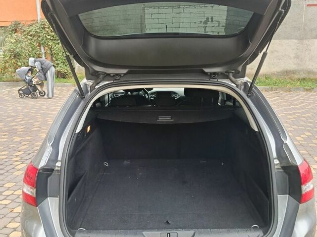 Серый Пежо 308, объемом двигателя 1.6 л и пробегом 245 тыс. км за 8800 $, фото 5 на Automoto.ua