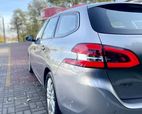 Серый Пежо 308, объемом двигателя 1.56 л и пробегом 217 тыс. км за 6899 $, фото 15 на Automoto.ua