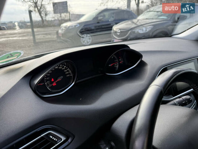 Серый Пежо 308, объемом двигателя 2 л и пробегом 182 тыс. км за 12999 $, фото 20 на Automoto.ua