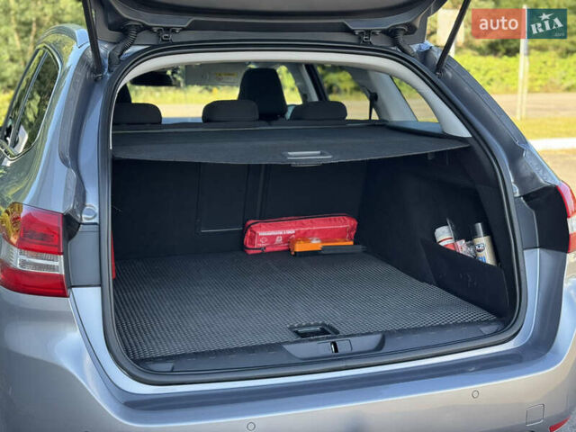 Серый Пежо 308, объемом двигателя 1.6 л и пробегом 276 тыс. км за 9500 $, фото 14 на Automoto.ua