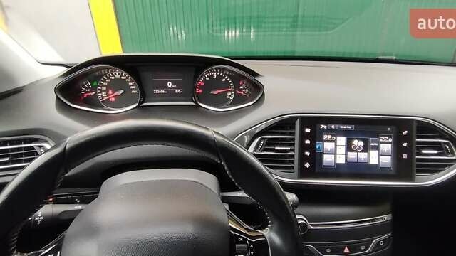 Сірий Пежо 308, об'ємом двигуна 1.56 л та пробігом 222 тис. км за 10500 $, фото 7 на Automoto.ua