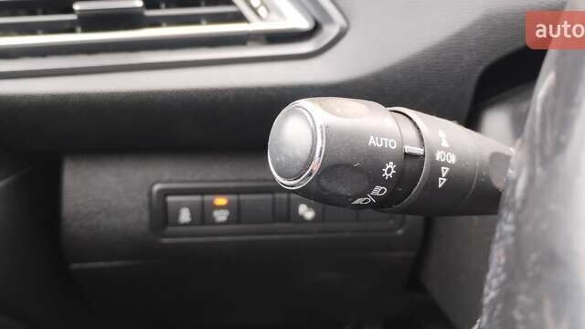 Сірий Пежо 308, об'ємом двигуна 1.56 л та пробігом 222 тис. км за 10500 $, фото 10 на Automoto.ua