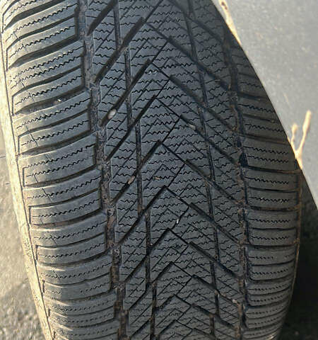 Серый Пежо 308, объемом двигателя 1.56 л и пробегом 250 тыс. км за 8900 $, фото 5 на Automoto.ua