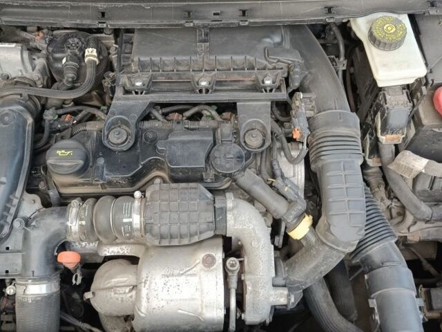 Сірий Пежо 308, об'ємом двигуна 1.6 л та пробігом 209 тис. км за 10200 $, фото 16 на Automoto.ua