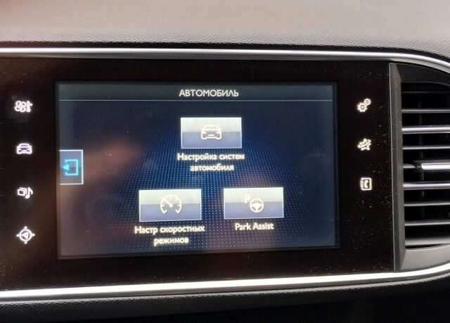 Сірий Пежо 308, об'ємом двигуна 1.6 л та пробігом 220 тис. км за 10500 $, фото 15 на Automoto.ua