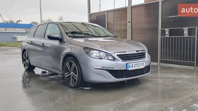 Серый Пежо 308, объемом двигателя 1.56 л и пробегом 239 тыс. км за 10200 $, фото 10 на Automoto.ua