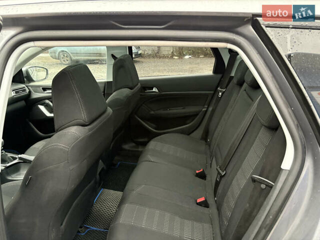 Сірий Пежо 308, об'ємом двигуна 1.56 л та пробігом 200 тис. км за 8700 $, фото 13 на Automoto.ua