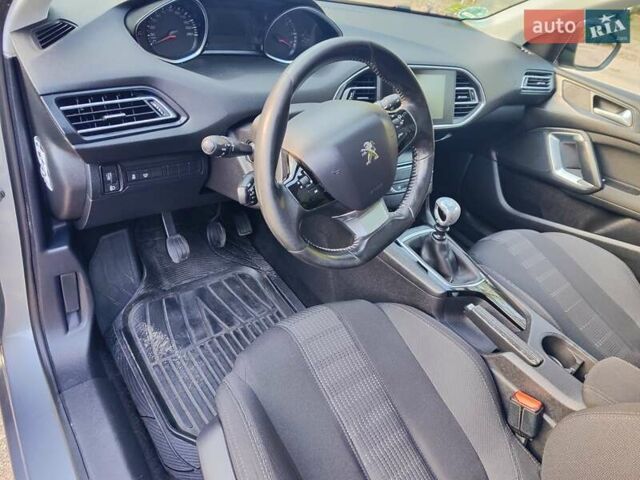 Сірий Пежо 308, об'ємом двигуна 1.56 л та пробігом 211 тис. км за 9300 $, фото 19 на Automoto.ua