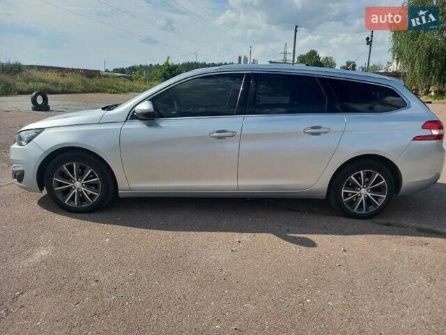 Серый Пежо 308, объемом двигателя 1.56 л и пробегом 260 тыс. км за 11900 $, фото 4 на Automoto.ua