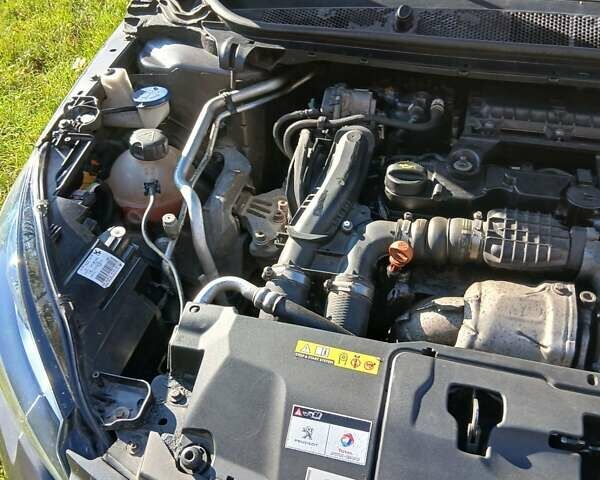 Пежо 308 2016 в Тернополе на Automoto.ua Серый Пежо 308, объемом двигателя 1.6 л и пробегом 290 тыс. км за 9200 $, фото 7 на Automoto.ua