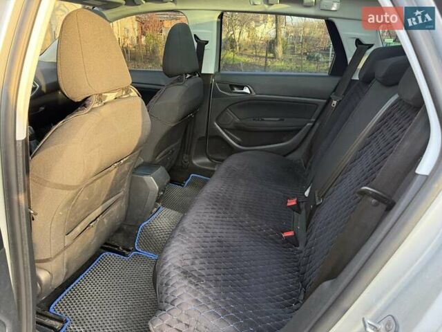 Серый Пежо 308, объемом двигателя 1.56 л и пробегом 192 тыс. км за 12600 $, фото 8 на Automoto.ua
