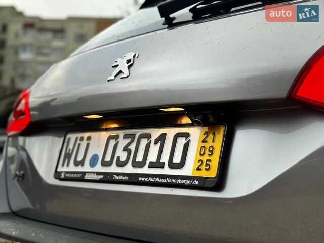 Пежо 308 2016 в Стрые на Automoto.ua Серый Пежо 308, объемом двигателя 2 л и пробегом 104 тыс. км за 12999 $, фото 31 на Automoto.ua
