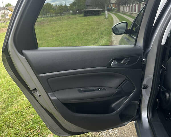 Серый Пежо 308, объемом двигателя 1.56 л и пробегом 254 тыс. км за 10300 $, фото 13 на Automoto.ua