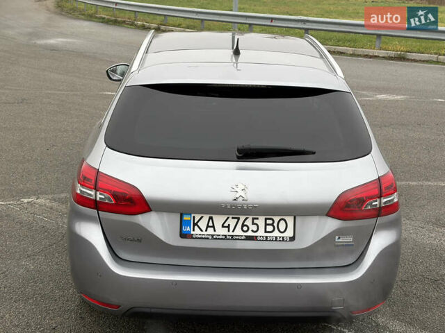 Серый Пежо 308, объемом двигателя 1.56 л и пробегом 295 тыс. км за 8799 $, фото 5 на Automoto.ua
