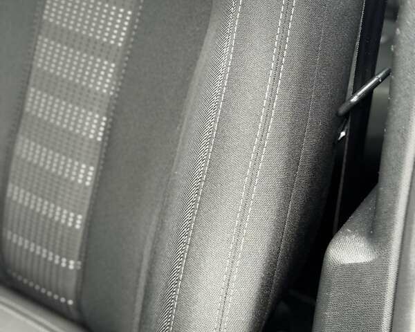 Пежо 308 2016 в Стрые на Automoto.ua Серый Пежо 308, объемом двигателя 2 л и пробегом 104 тыс. км за 12999 $, фото 80 на Automoto.ua