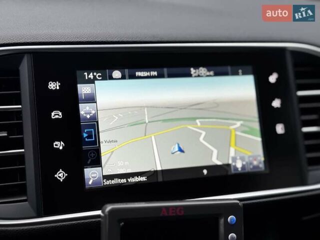 Пежо 308 2016 в Стрые на Automoto.ua Серый Пежо 308, объемом двигателя 2 л и пробегом 104 тыс. км за 12999 $, фото 89 на Automoto.ua