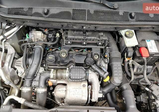 Сірий Пежо 308, об'ємом двигуна 1.56 л та пробігом 224 тис. км за 8250 $, фото 20 на Automoto.ua