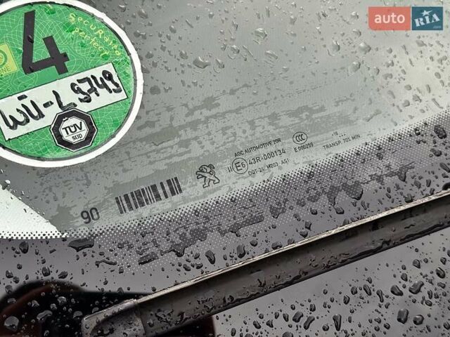 Пежо 308 2016 в Стрые на Automoto.ua Серый Пежо 308, объемом двигателя 2 л и пробегом 104 тыс. км за 12999 $, фото 38 на Automoto.ua