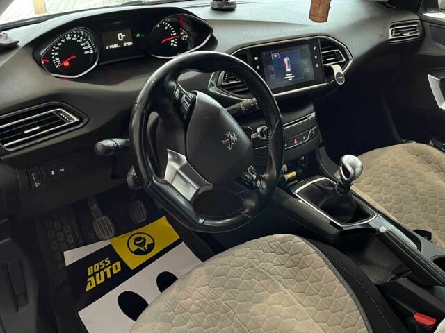 Серый Пежо 308, объемом двигателя 1.6 л и пробегом 214 тыс. км за 9500 $, фото 10 на Automoto.ua