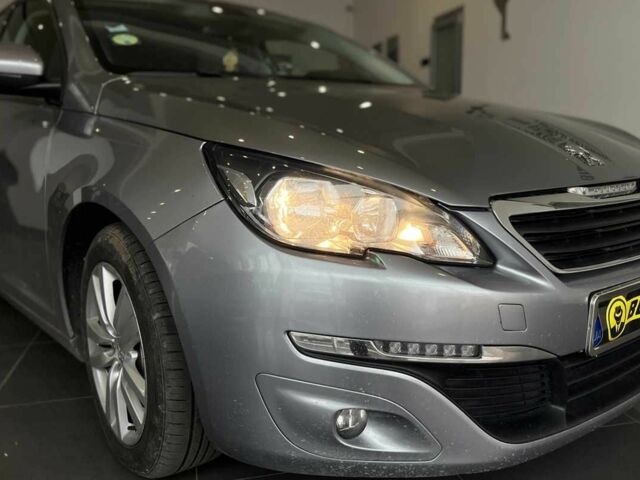 Серый Пежо 308, объемом двигателя 1.6 л и пробегом 214 тыс. км за 9500 $, фото 1 на Automoto.ua