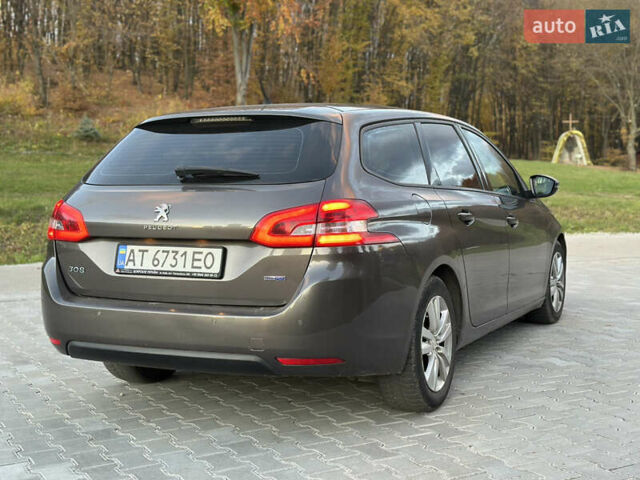 Пежо 308 2016 в Ивано-Франковске на Automoto.ua Серый Пежо 308, объемом двигателя 1.56 л и пробегом 253 тыс. км за 7500 $, фото 6 на Automoto.ua