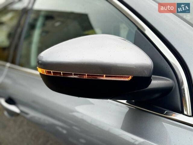 Пежо 308 2016 в Стрые на Automoto.ua Серый Пежо 308, объемом двигателя 2 л и пробегом 104 тыс. км за 12999 $, фото 12 на Automoto.ua