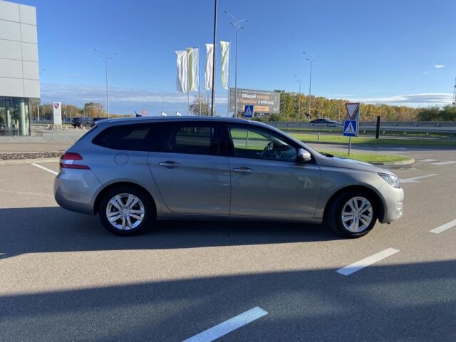 Пежо 308 2016 в Киеве на Automoto.ua Серый Пежо 308, объемом двигателя 1.6 л и пробегом 184 тыс. км за 11500 $, фото 10 на Automoto.ua